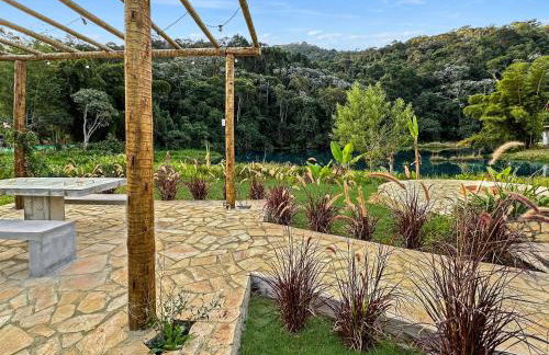 Sítio com Churrasqueira, Piscina, Lago e Natureza - Foto 49