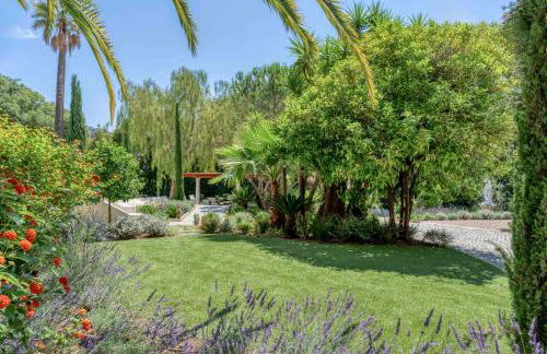 REF 1831 - Cannes Center - Villa for rent - Foto 32