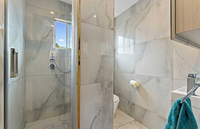 11 of 43 woodward road mount albert - Foto 8