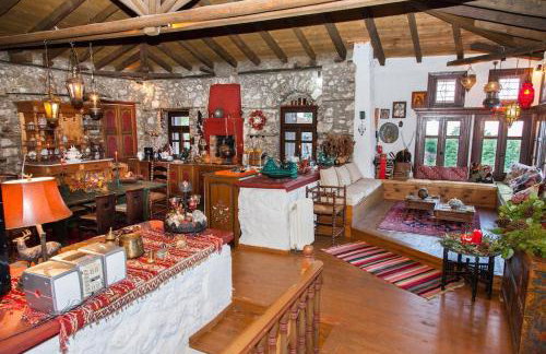 260m2 Unique Mountain House in Lilea Parnasos - Foto 97