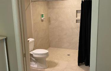 Cozy Country Poolside Getaway, 2BR, Near ATL - Foto 30