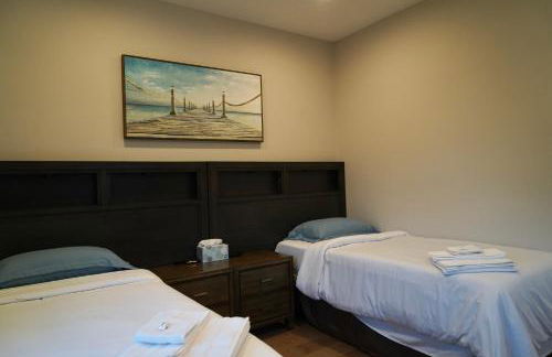 Modern comfort, prime location, 360 views, 4 BR entire house - Foto 22