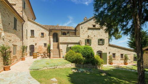 Stunning Apartment in Mombaroccio Near Metauro River - Foto 2