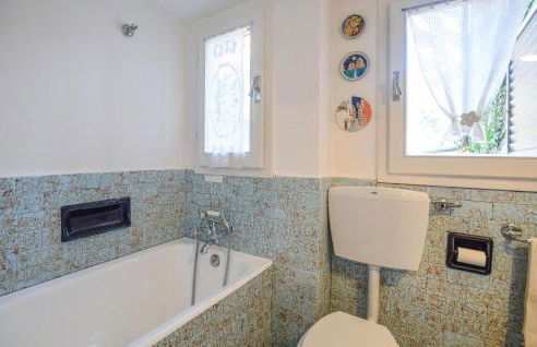 2 Bedroom Amazing Home In Casoli - Photo 22