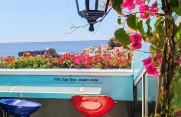 ATTIC BAY - Cozy Stay with Sea View - Foto 1