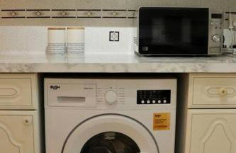 Lovely staycation with family FREE Parking & WiFi - Foto 46