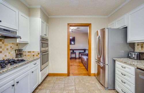 Large Dahlonega Home, Ideal for Family Gatherings! - Foto 8