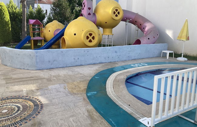 Popular 1 bed Apart Home in Central Side With Many on Site Amenities Facilities - Foto 17