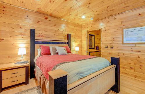 Rapid City Cottage with Patio Near Beach Access! - Foto 13