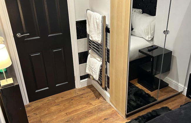 Inviting 1-bed Unit in Watford - Foto 16