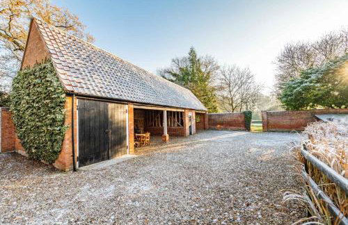 Bressingham Lodge by Leap Escapes - Photo 41