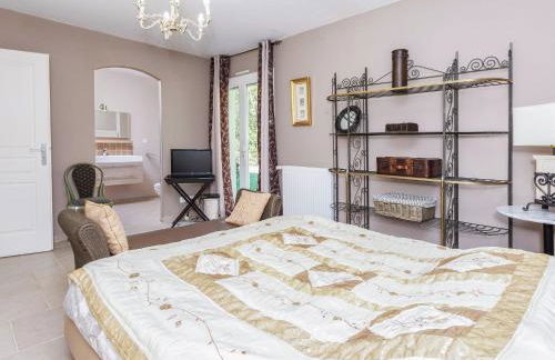 Villa in Cazals with Pool & Lake Nearby - Foto 17