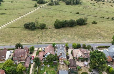 Delightful 3-bedroom Cottage, Brockenhurst - Foto 4