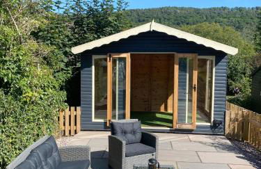 Cosy Cottage in Grindleford, Garden, Views & Walks on the Doorstep, 4 Guests - Photo 14