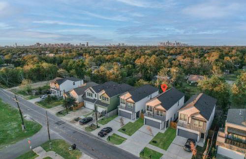 The Orange HTX by NRG Med Cent - Photo 48