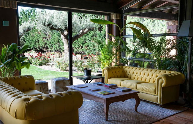 Bodegas Vinícola Real Tour - Photo 7