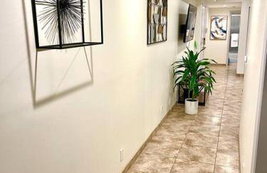 FuLLy LoAdeD ReSerVaTioN 3bed 2ba w Parking - Photo 25