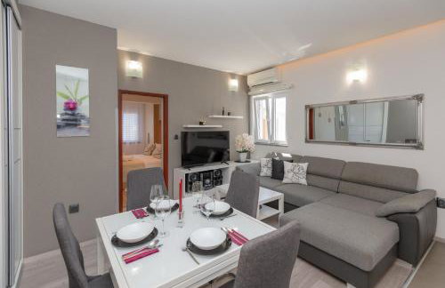 Apartment in Split with free parking - Photo 3