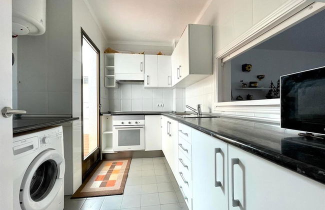 Golf & Beachside Getaway - Photo 8