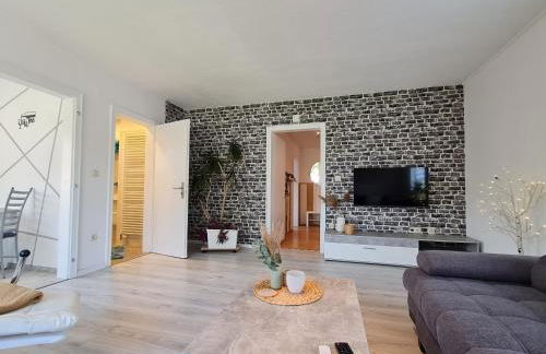 Anjas Ferienwohnung in Syke-am Bahnhof, zentral aber ruhig, 2 Zimmer, Terrasse, Parkplatz, Bremen nur 25 km - Foto 5