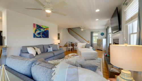 Waterfront Home with Screened Porch and Sunsets - Foto 4