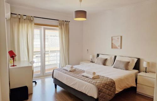 Apartments near Parque das Nações - Photo 41