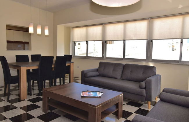 Bright and Central 2 Bedroom With Harbour View - Foto 6