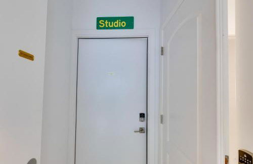 Walk to Main St! Pet-Friendly Alhambra Studio - Foto 19