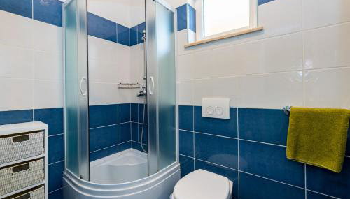 Beautiful villa Eden with pool and jacuzzi immersed in the vegetation - Foto 4