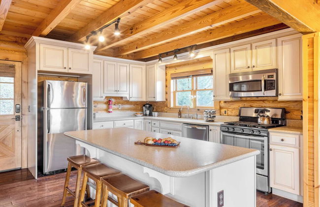 Leyland by Avantstay Cabin Mansion w/ Views - Foto 33