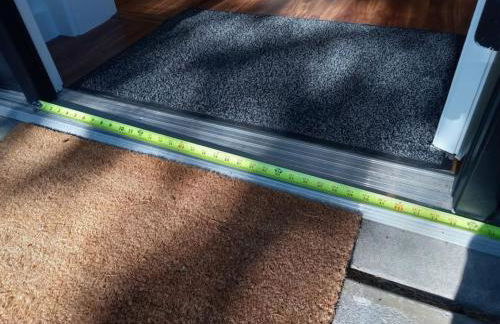 Zen Haus Garden Retreat, prime location, Luxe amenities - Photo 36