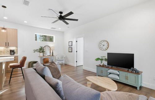 Modern Mount Dora Escape Style and Sunshine home - Foto 9