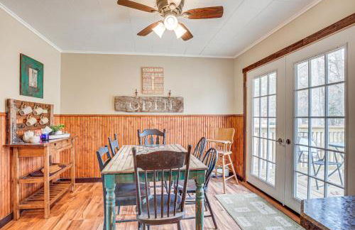 Hayward Home with Private Deck, Fire Pit and Kayak! - Foto 5