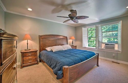 Beautiful Wine Country Home w/ Hot Tub & Lake View - Foto 19