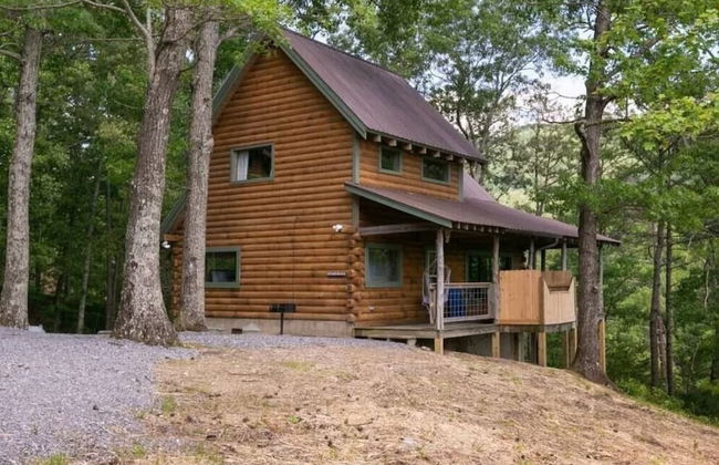 Evie's Mountain Castle 2 Bedroom Cabin by RedAwning - Foto 30