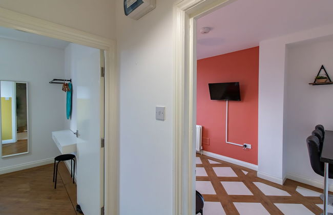 Beautiful 1-bed Apartment in Gateshead - Photo 25