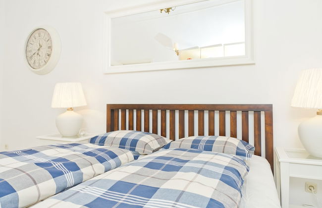 Stone Steps Apartments - Photo 14