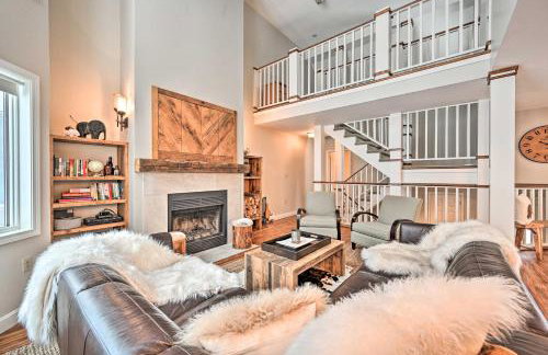 Updated Condo Next to Burke Mountain Bike Trails! - Foto 4