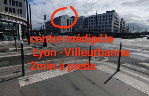 Médipôle T2 avec un garage gratuit sur place, 16min à centre ville Lyon en métro A - Foto 26