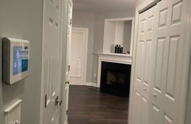 Simple Elegant Townhouse DT Raleigh NCSU - Foto 28