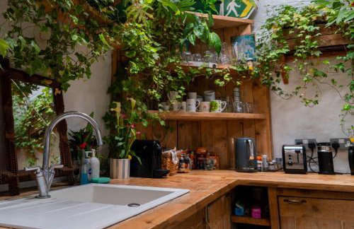 Hapus Yurt - Two Beautiful Yurts and Barn Cottage - Foto 31