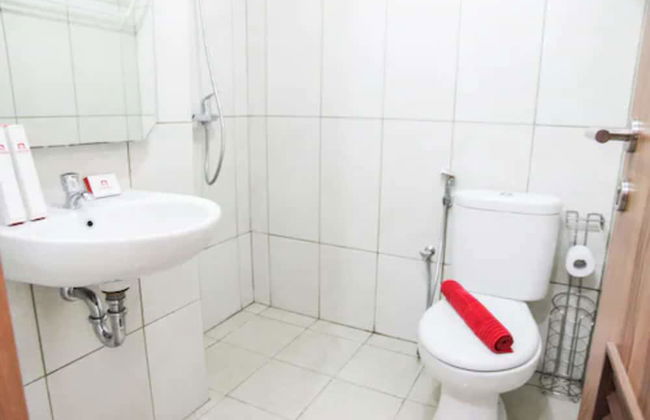 Modern Style Studio at The Nest Puri Apartment - Foto 22