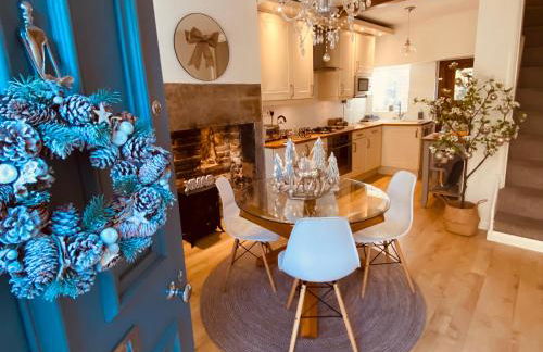 The Tenth House, Grade II Listed Georgian Town House, Wirksworth, Derbyshire, Peak District Cottage, Sleeps 4 - Foto 66