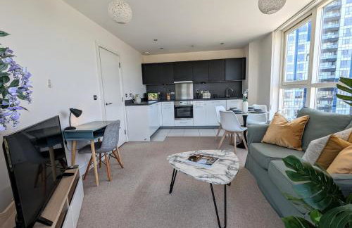 Number 43 Elite Apartment - Top Floor - Free Parking - Foto 5