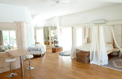 Luxurious private 100sqm studio with infinity pool - Foto 5