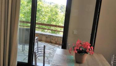 Κατηγιώργης Ξενώνας Ρεγγίνα - Foto 2