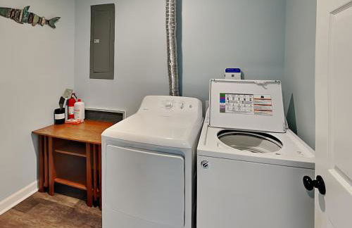 Love & Memories - Photo 4