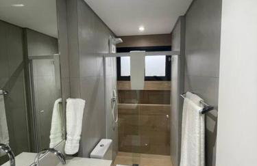 Guarujá - Tombo - Pé na Areia - Foto 16