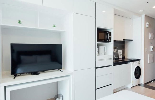 Celeb Stay Songdo - Photo 22