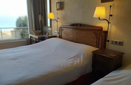 Gîtes "Plage" ou "Pieds dans l'Eau" en FRONT DE MER à Asnelles , 3km d'Arromanches, 10km de Bayeux - Foto 18